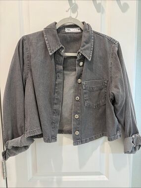 Zara Washed Gray Cropped Denim Jacket
